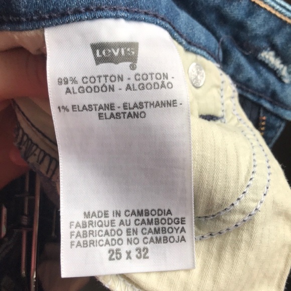 Levi’s straight leg jeans. - Picture 6 of 6